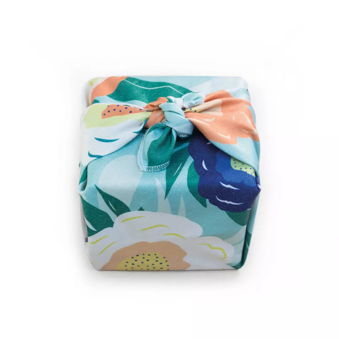 Furoshiki-Blume, die wiederverwendbare Geschenkverpackung aus Stoff – Paké